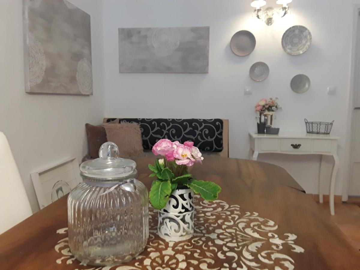 Apartmany Villa Magnolie 리포바 라즈네 외부 사진